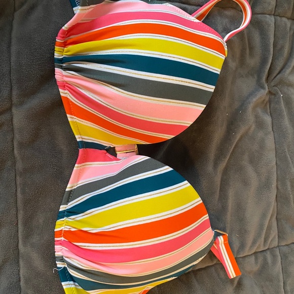 Target Bathing suit - Picture 2 of 4